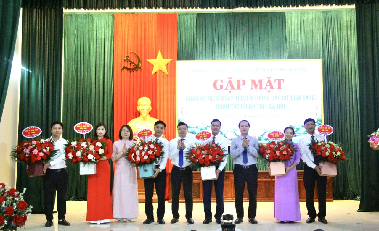 Xã A Sào tổ chức gặp mặt nhân kỷ niệm Ngày truyền thống các cơ quan tham mưu, giúp việc của Đảng và các tổ chức chính trị - xã hội